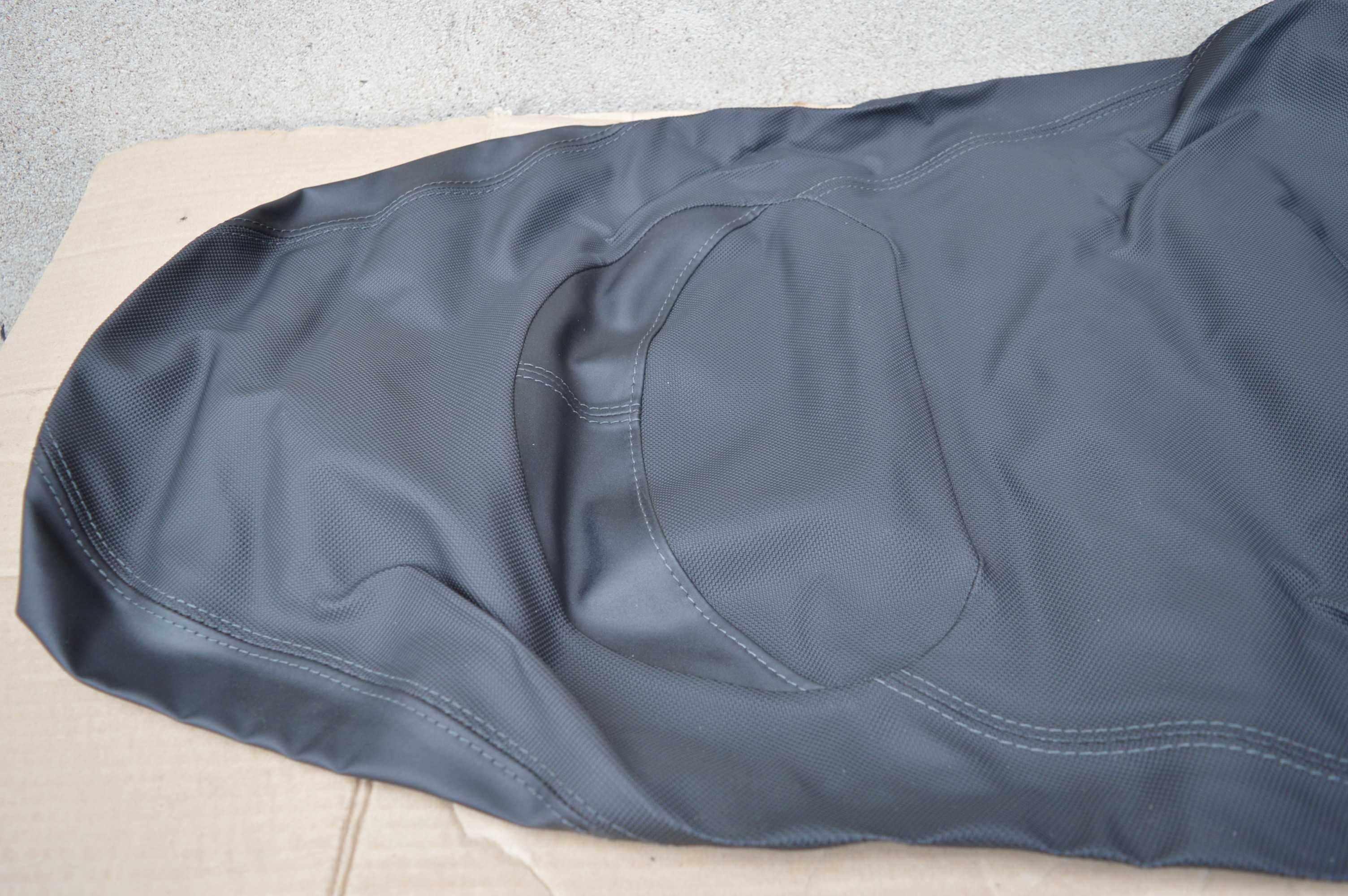 Yamaha Tricity 300 POSZYCIE pokrowiec siedzenie