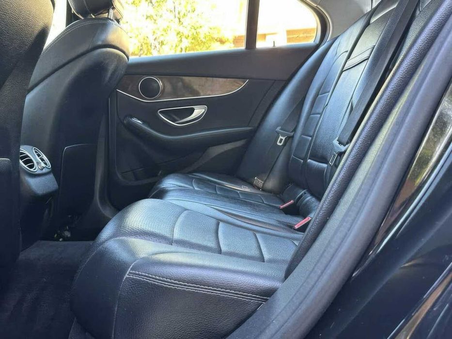 Mercedes-Benz C-Class C 300      2017