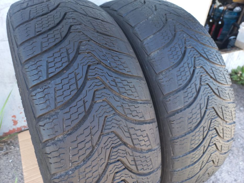 Резина 195-60-15.