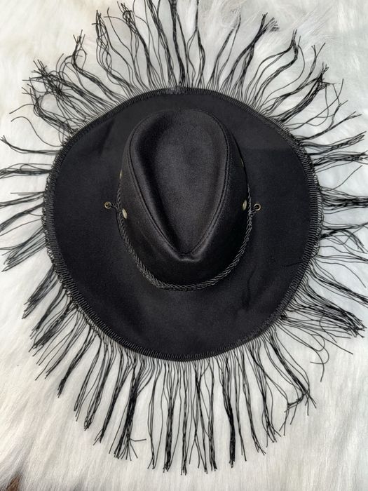 Капелюх шляпа чорна з бахрамою ковбойська