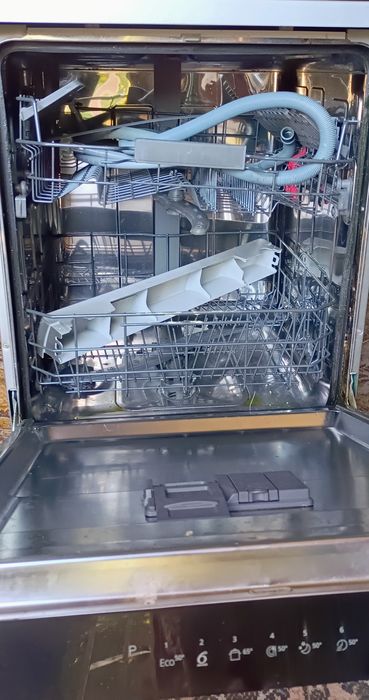 Máquina lavar loiça Whirlpool para peças