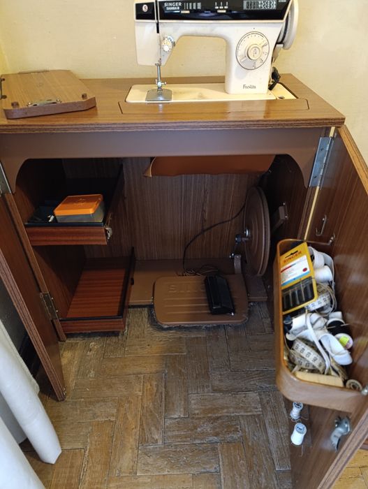 Máquina de costura Singer Samba 8