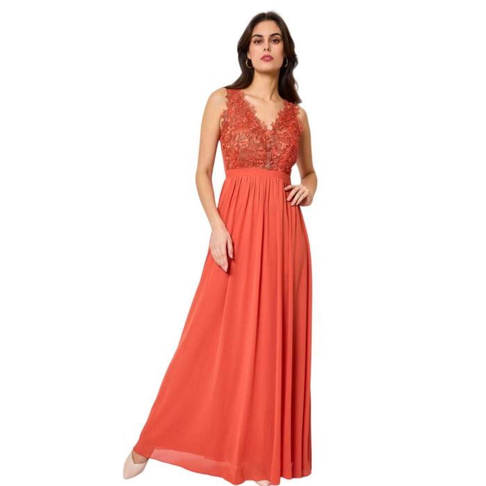 Vestidos e macacões para festas na ROSSY NOIVAS