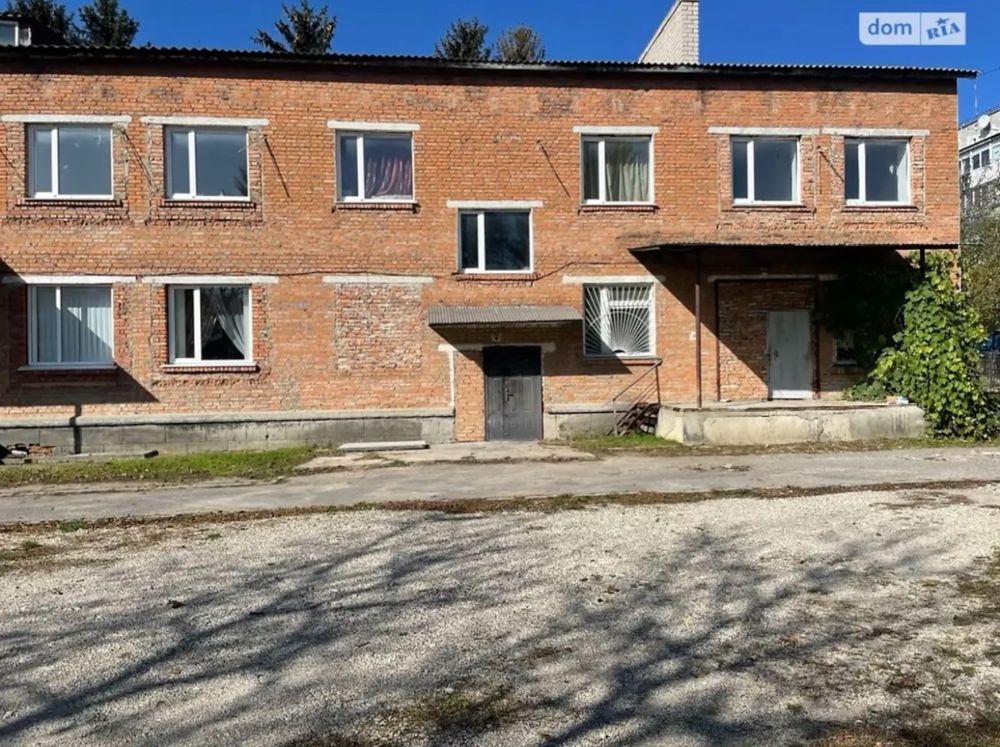 Нерухомість під будь який бізнес від власника м Бар