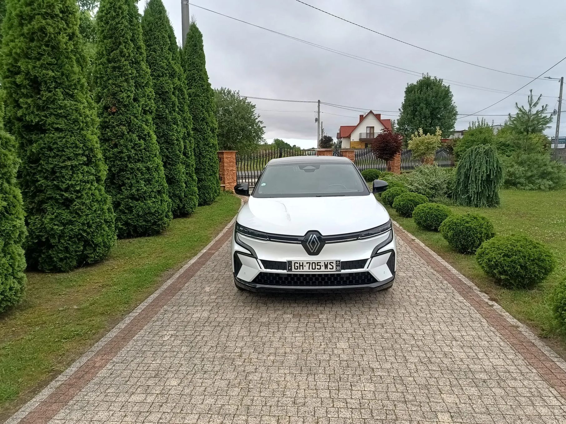 Renault Megane 2022 elektryk 220KM najmocniejszy