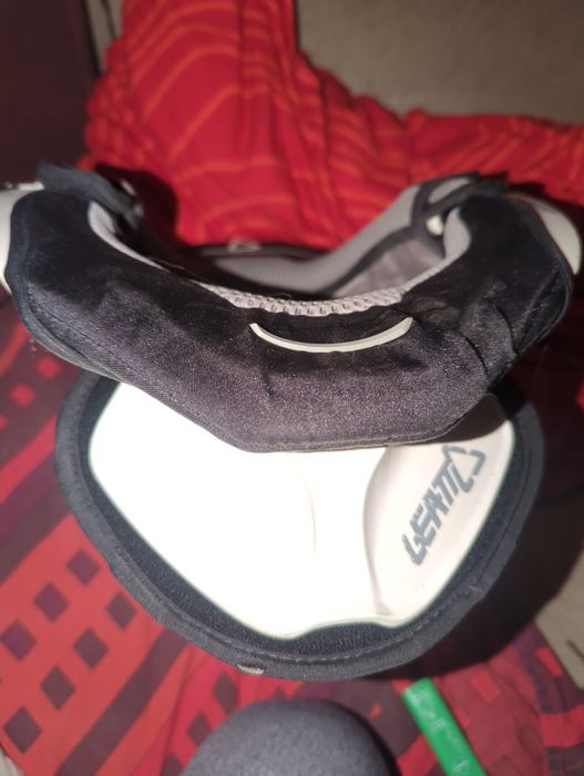leatt gpx trail neck brace захист шії мото під шолом Leatt