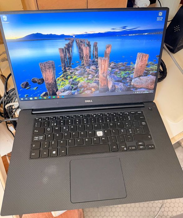 Dell Precision 5510 15.6"FHD/i7-6820HQ/16Gb Ram/Ssd 512G/Quadro M1000M