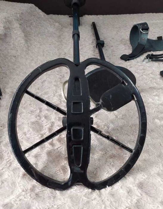 Металлоискатель Minelab Е-Trac