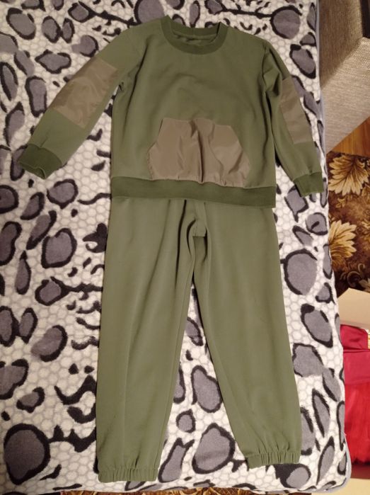 Спортивний костюм для хлопчика 6 7 років