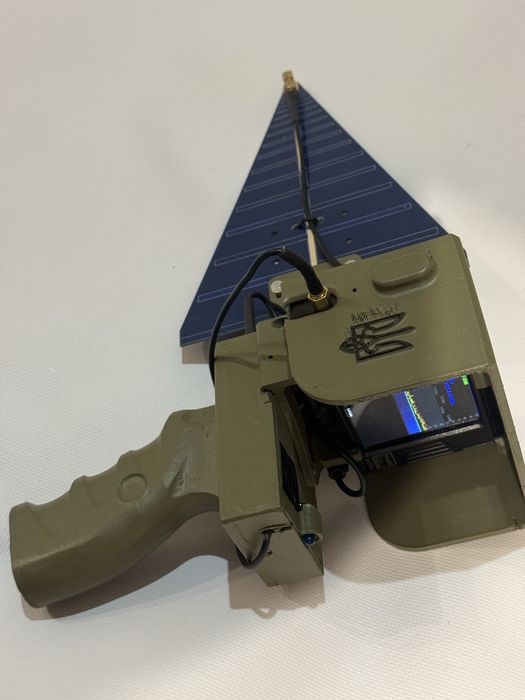 Детектор дронів і РЕБ TinySA Ultra | пошук БПЛА, рацій, GSM до 6 Ггц