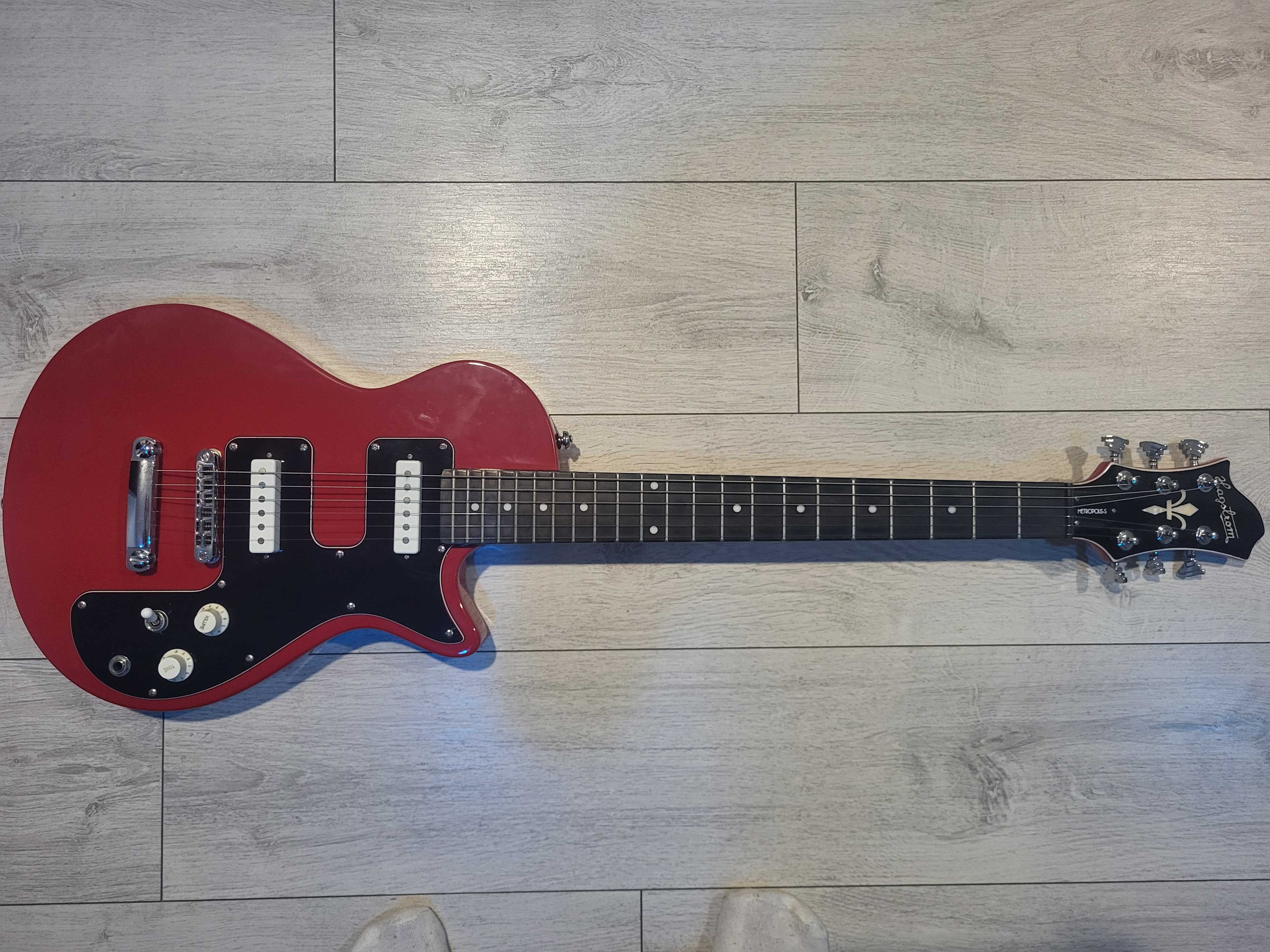 Gitara elektryczna Hagstrom Metropolis-S IRD+combo Line6 SpiderV20MkII