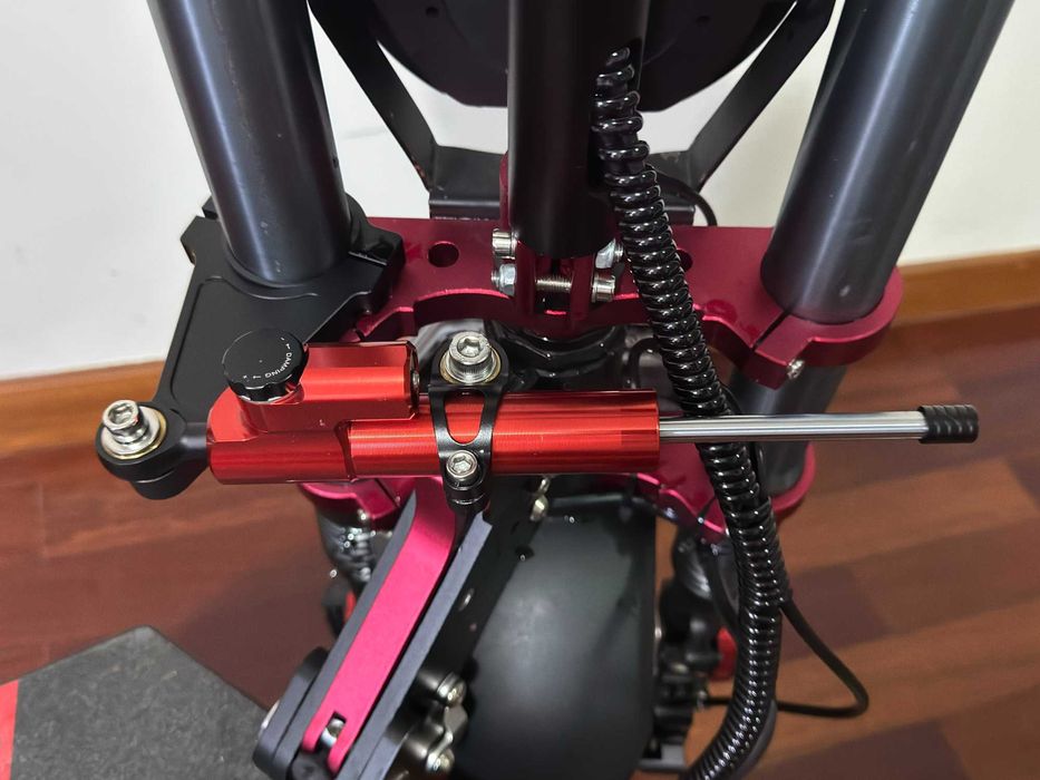 DE 27 A 10 DE NOVEMBRO 34% DE DESCONTO Trotinete motor 6000W 60V 38 Ah