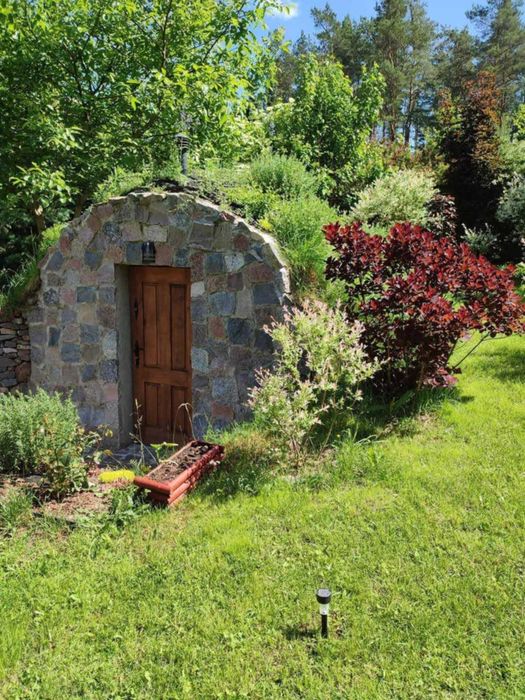 schron , piwniczka betonowa , ziemianka , piwnica, sauna ogrodowa