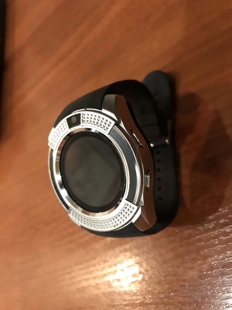 Smart Watch V8 нові