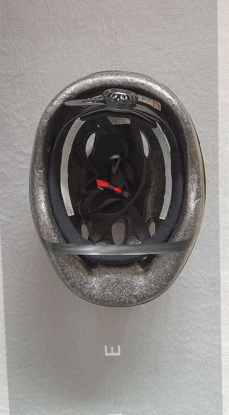 Novo capacete BTWIN criança