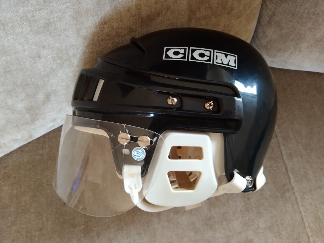 Kask hokejowy CCM rozmiar S/M