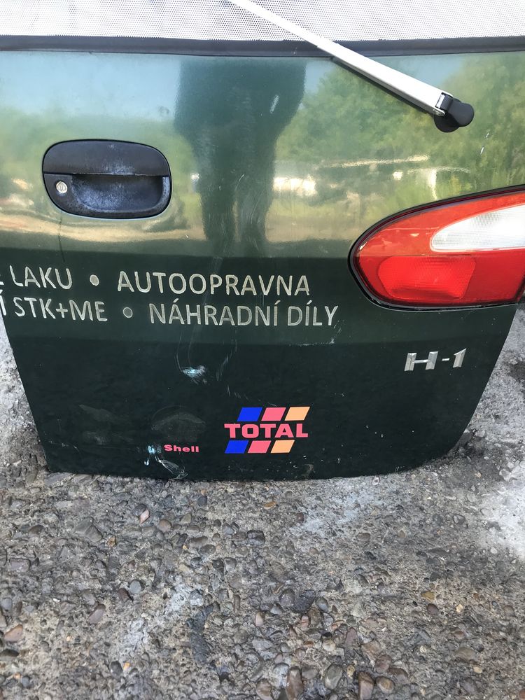 Задня права дверка Hyundai H1