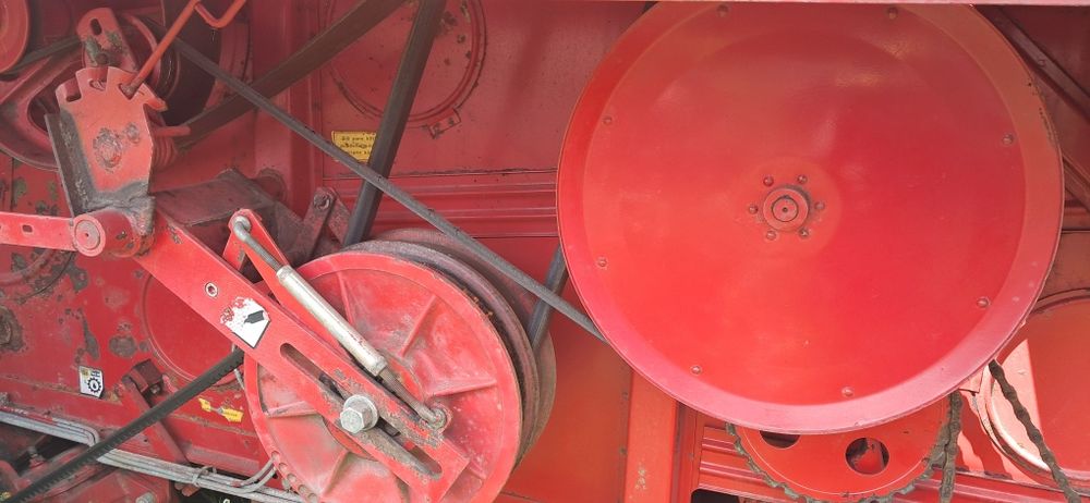 Продам комбайн Massey Ferguson 206