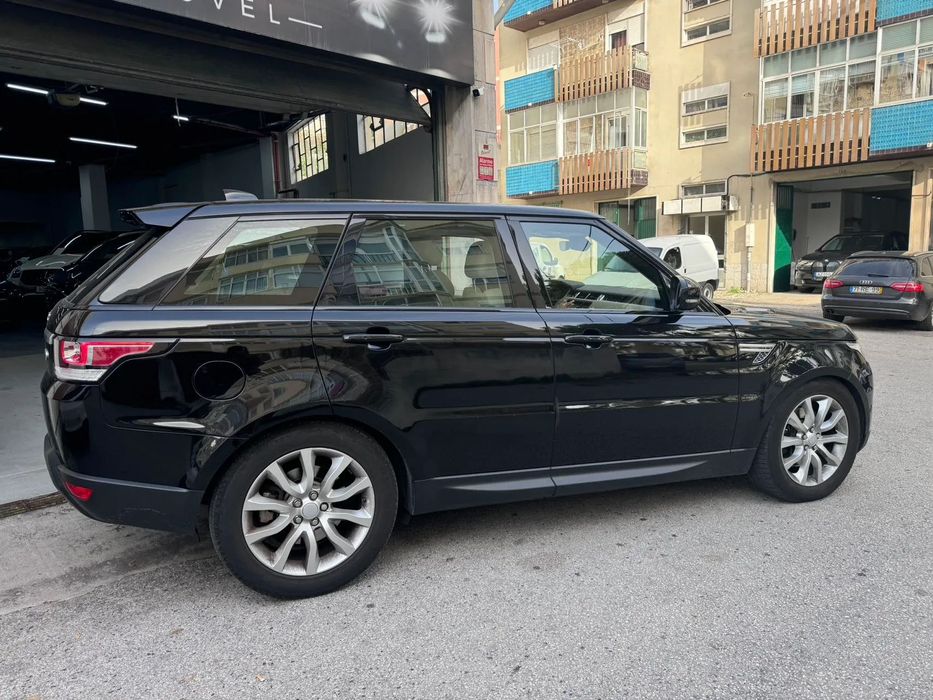 Land Rover Range Rover Sport 3.0 TDV6 HSE
