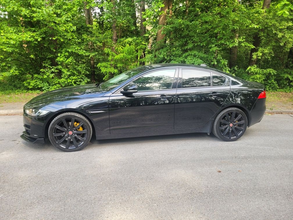 Jaguar Xe 2.0d 2018