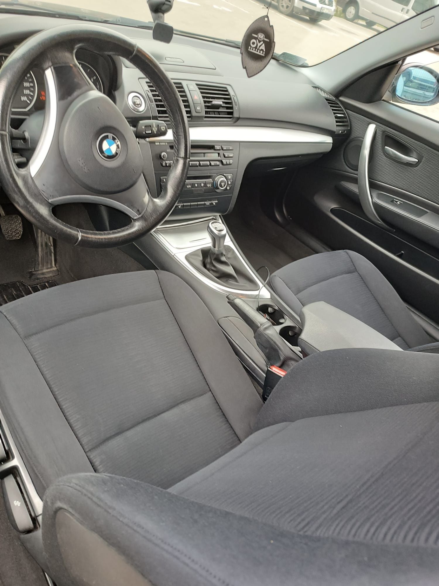 Sprzedam BMW e81 118D 143 km