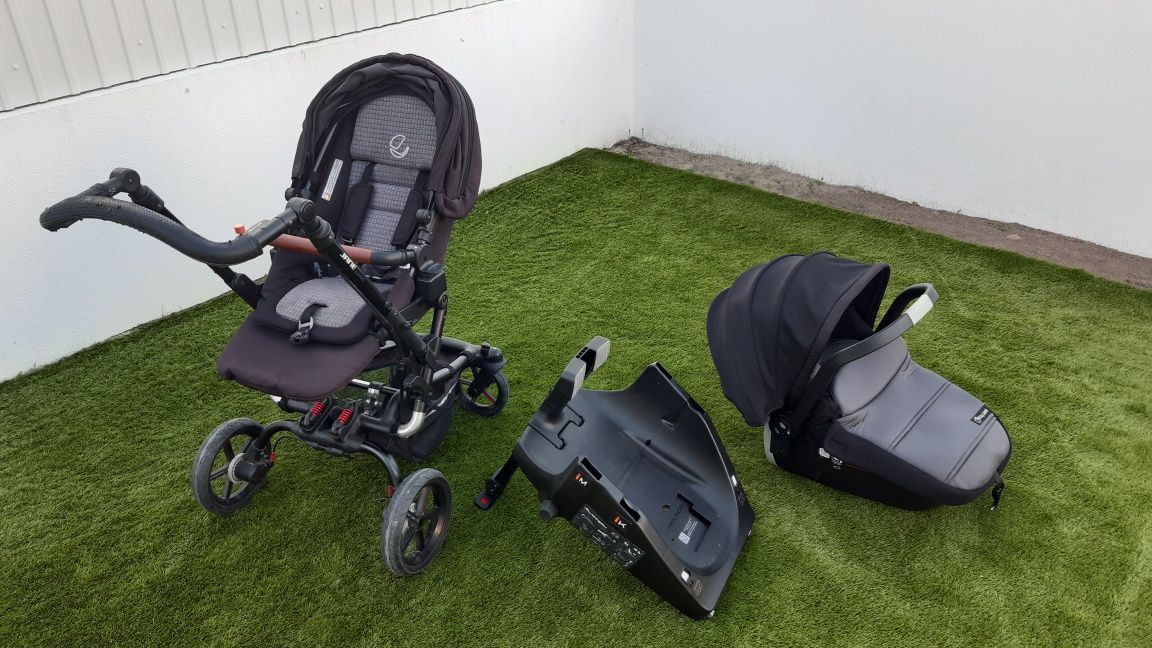 Baixa de preço! Carrinho bebé+alcofa/carro+ base isofix Jané Matrix