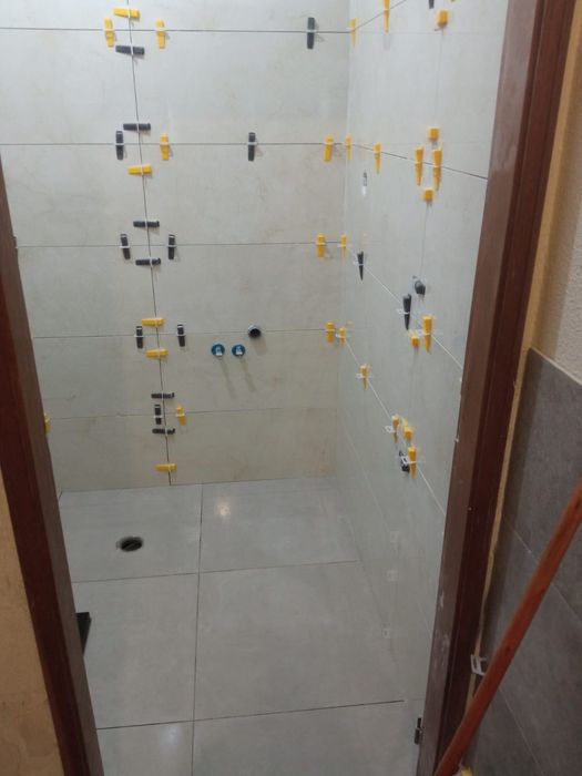 Ladrilhador e  remodelação em geral