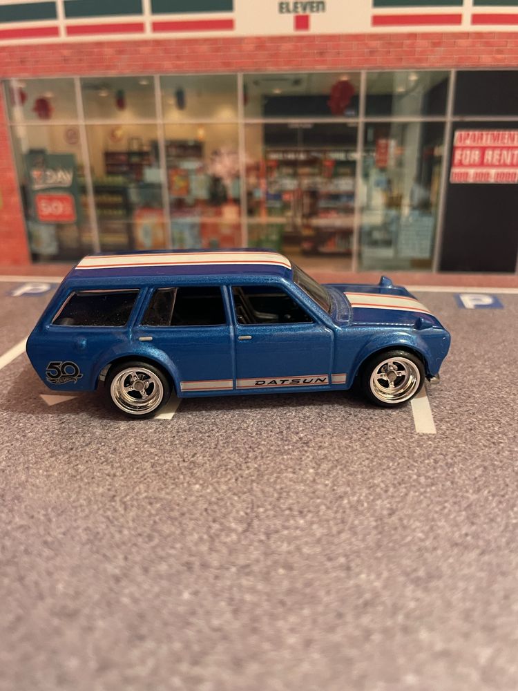 Hot wheels Datsun Bluebird 510 wagon датсун вагон хот вилс премиум