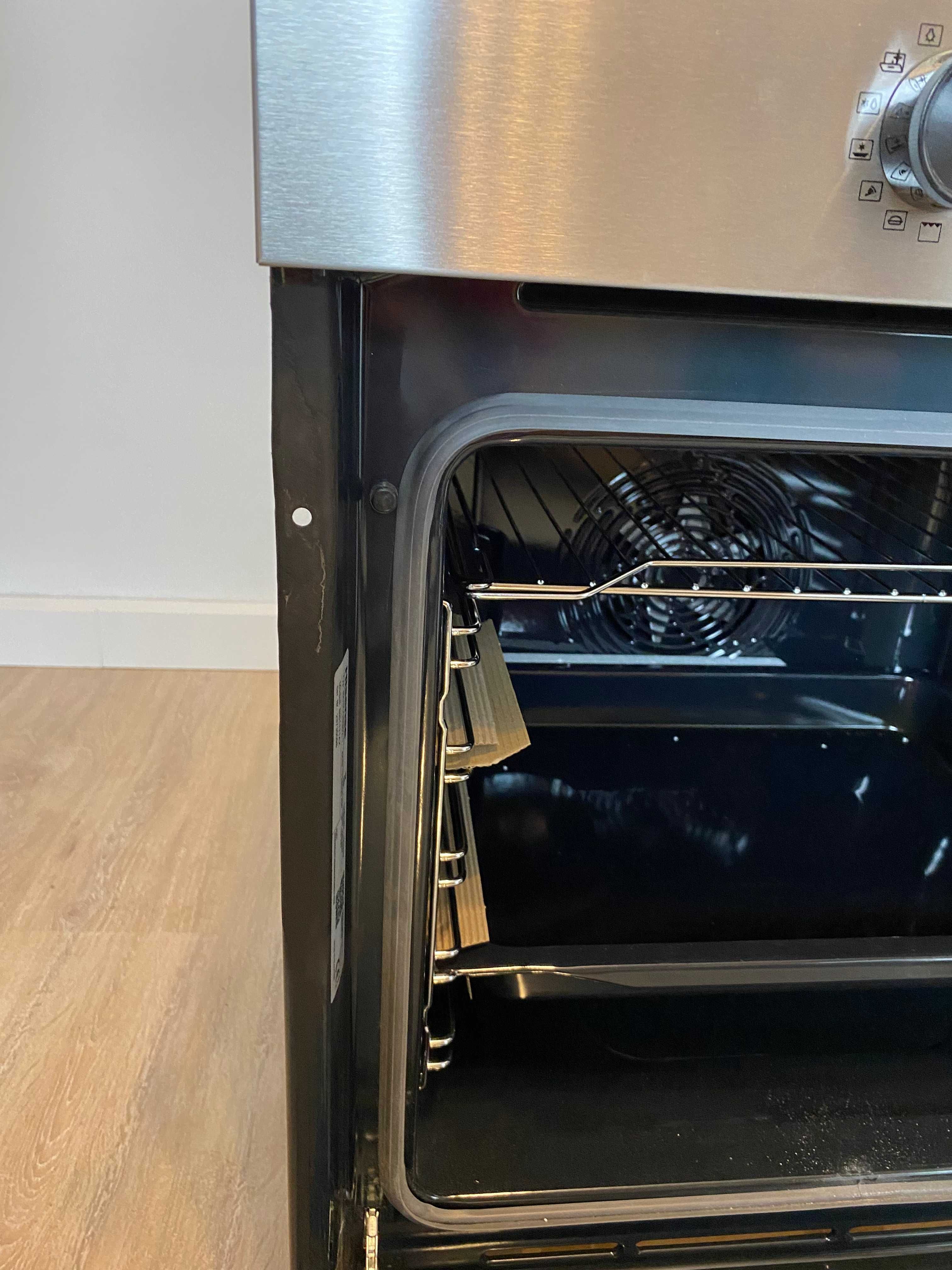 Piekarnik Hisense BI61111AX
