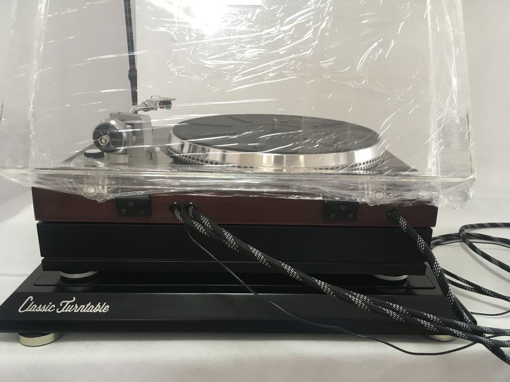 Gramofon Adam po renowacji