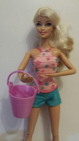 Barbie z pieskami w wanience