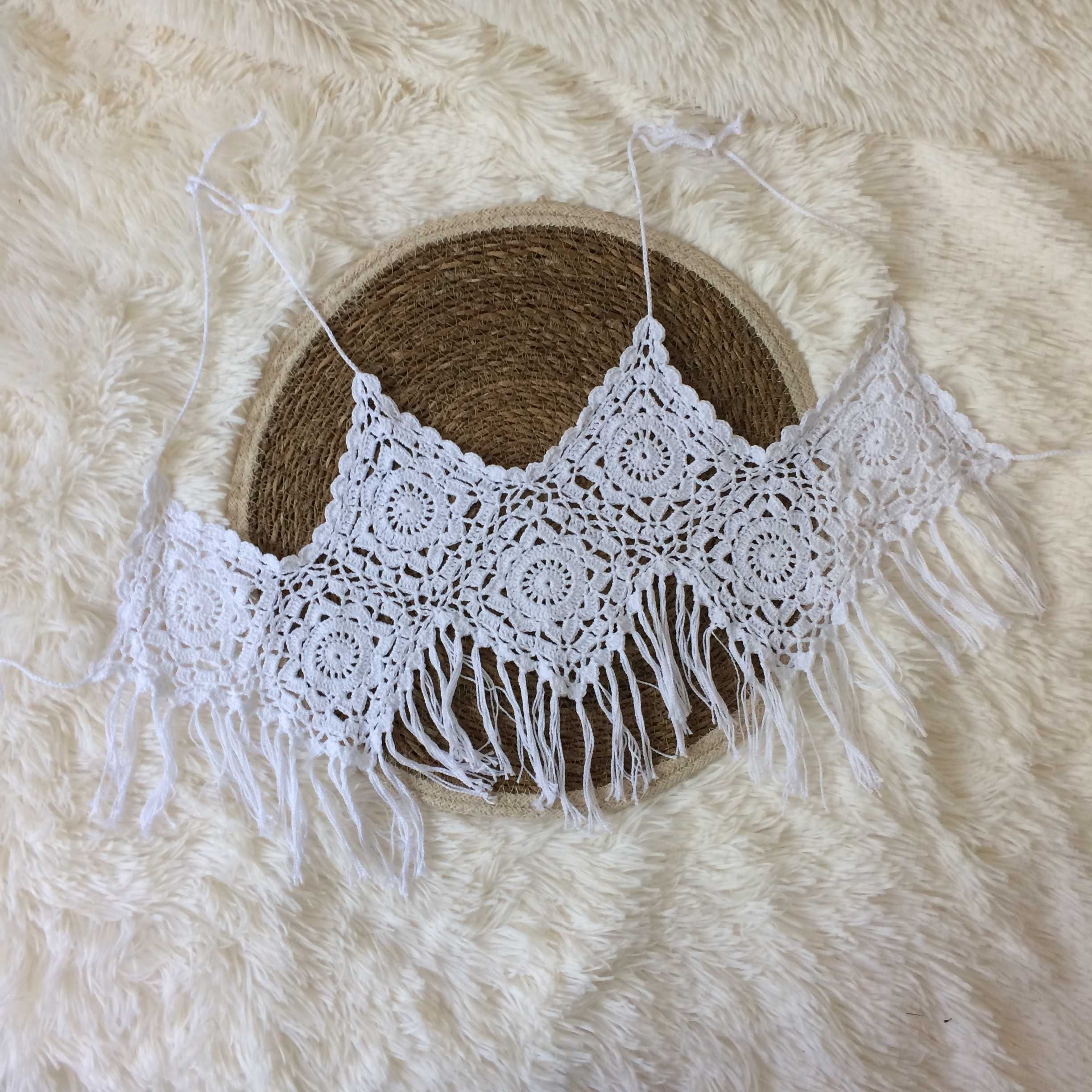 Crop top biały boho hippie szydełko frędzle letni plażowy ażur XS 34