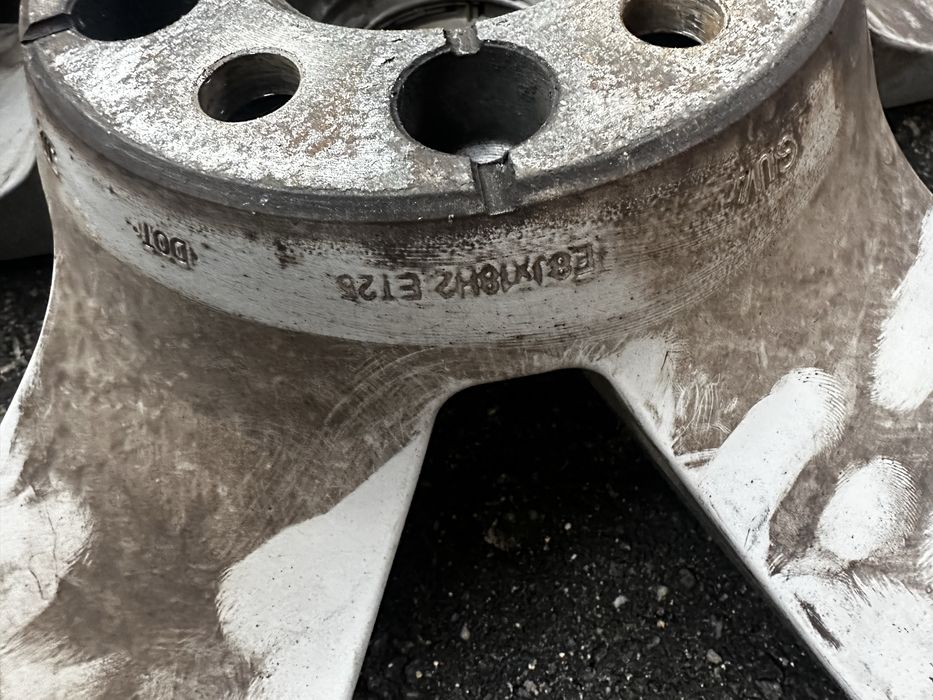 Диски 5х112 R18 оригінал Audi