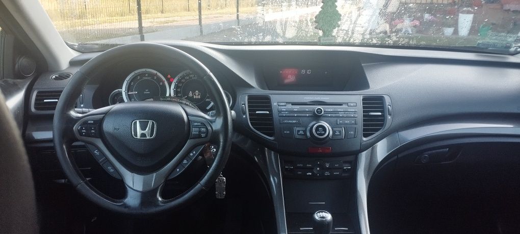 Honda Accord VIII Executive 2.2 D-tec