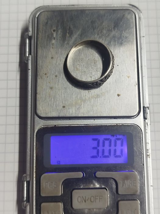 Срібне колечко б/у