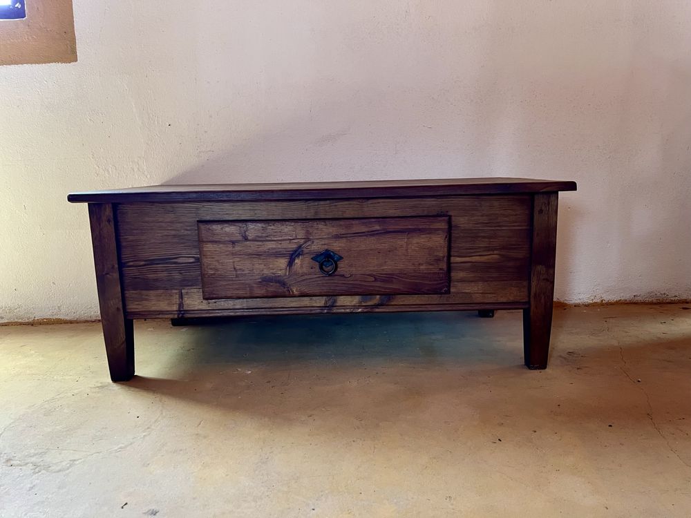 Mesa de centro rústica