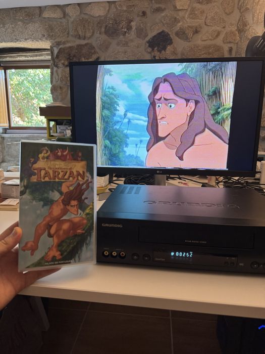 Leitor VHS Grundig GV 9400 NIC