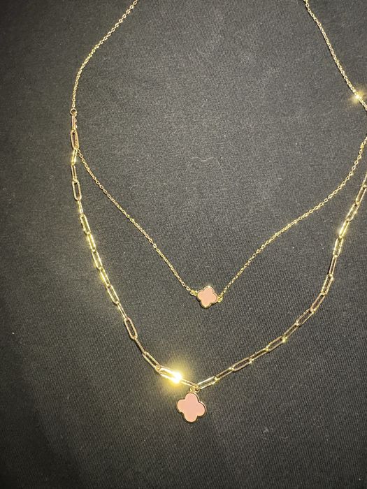 Підвіска з чотирилистою конюшиною