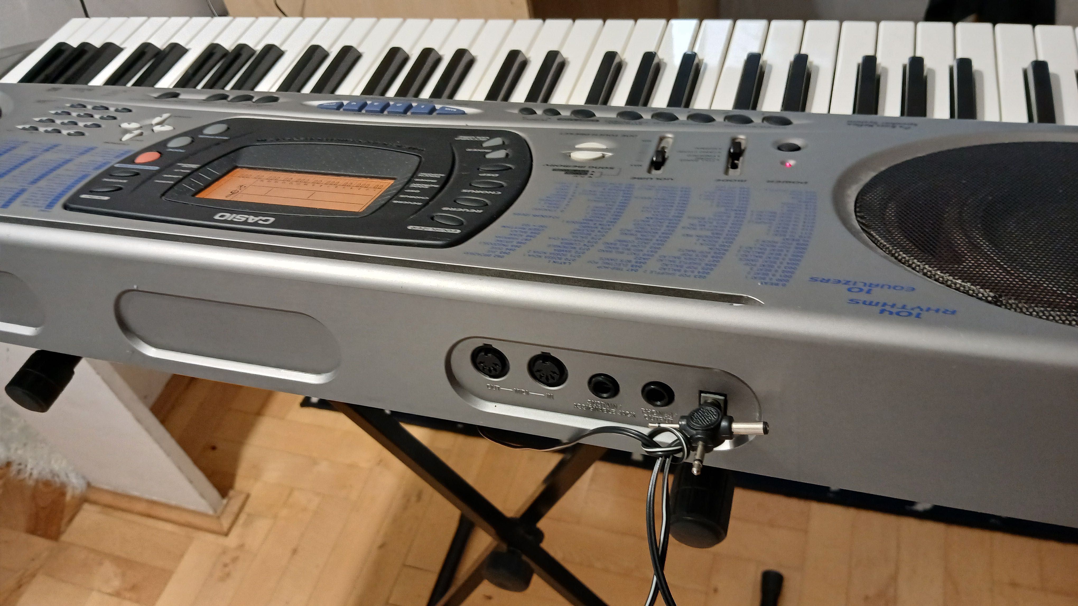Keyboard Casio, dynamiczna klawiatura, 5 oktaw, pełen zestaw MIDI