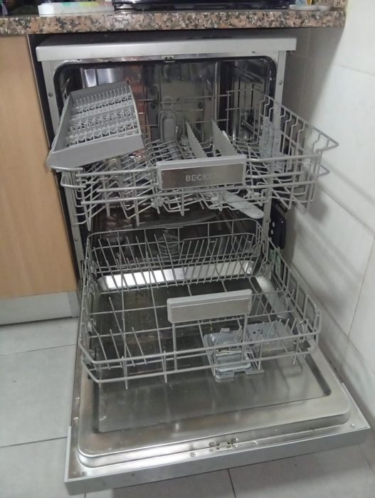 Máquina de lavar loiça Becken