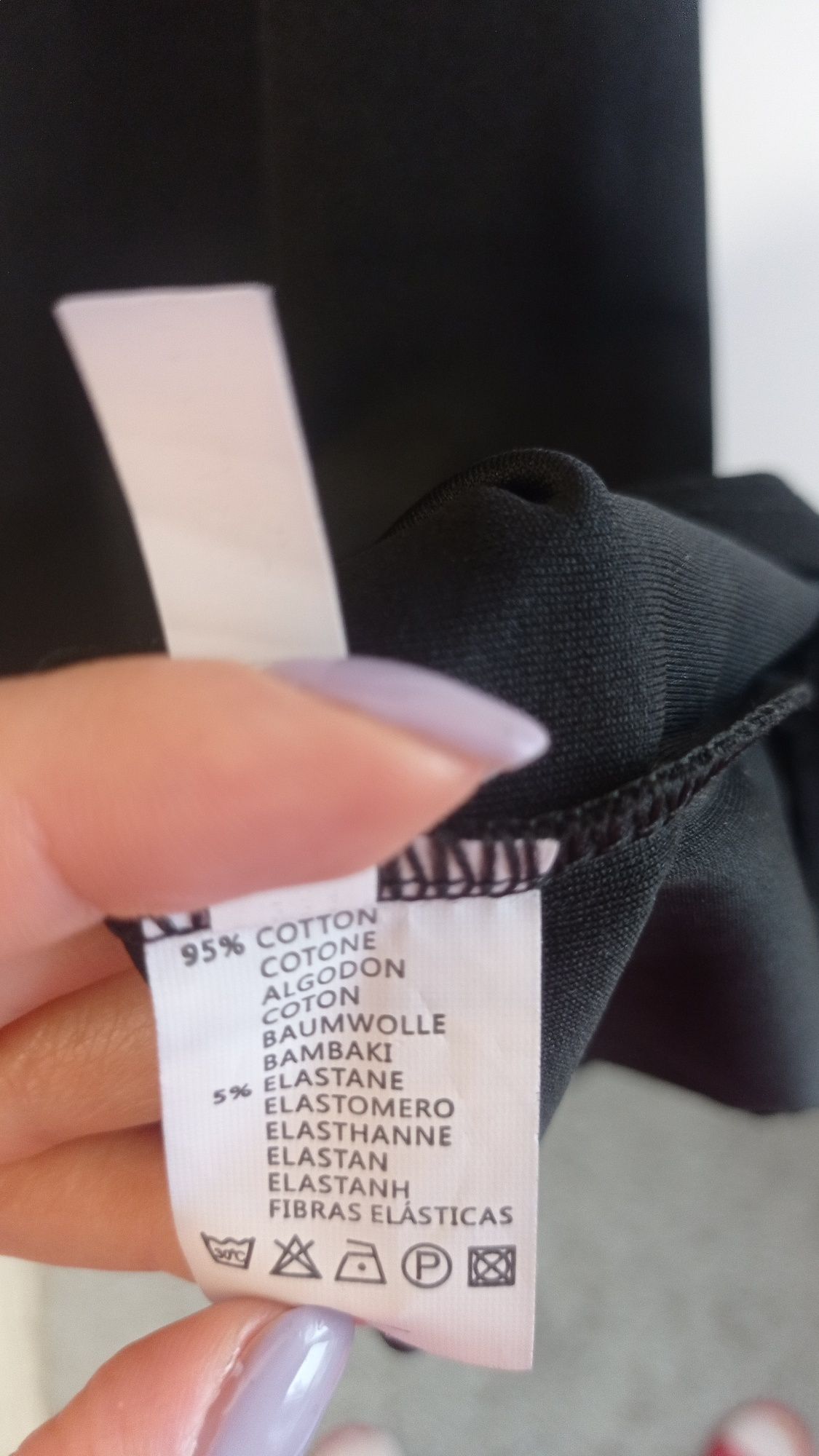 Śliczna czarna sukienka perełki S/M 36 38