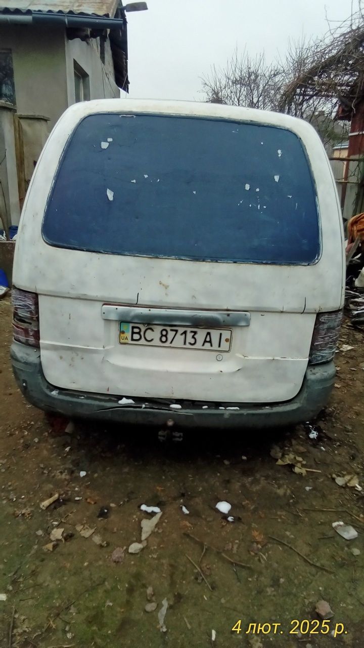 Нісан ванете 2,3 д