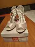 Buty na szpilce  satynowe