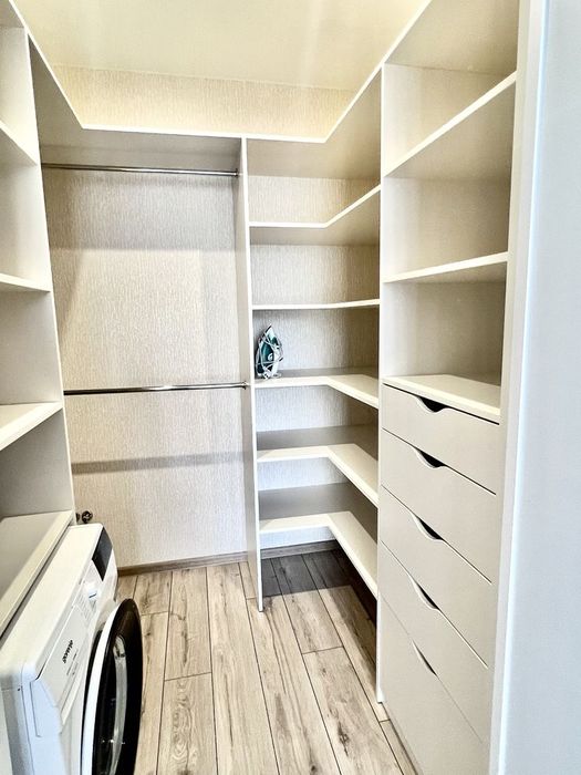 Продам 2 кімн.кв-ру-студію ЖК Новопечерська Вежа