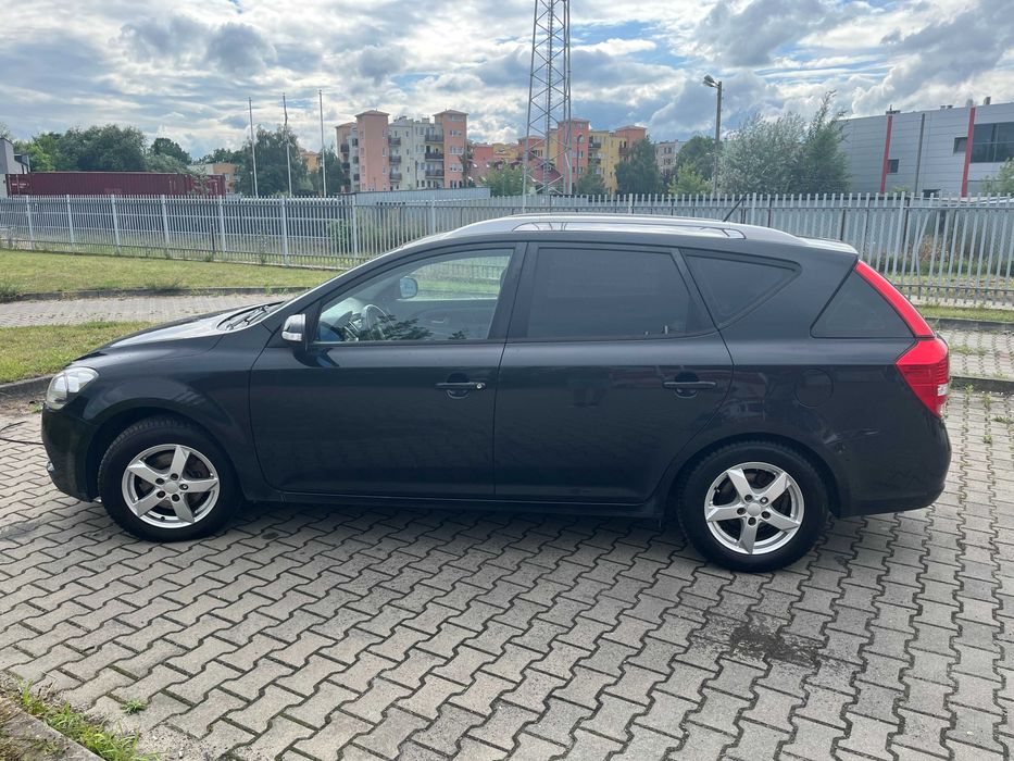 Kia Ceed  - uszkodzona