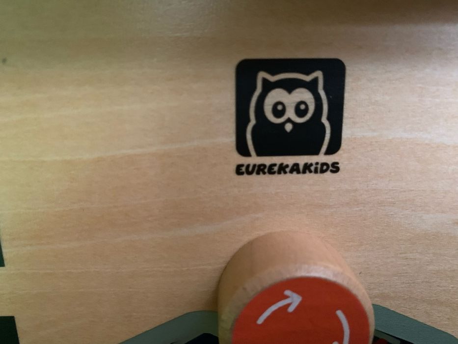 Garagem madeira Eurecakids