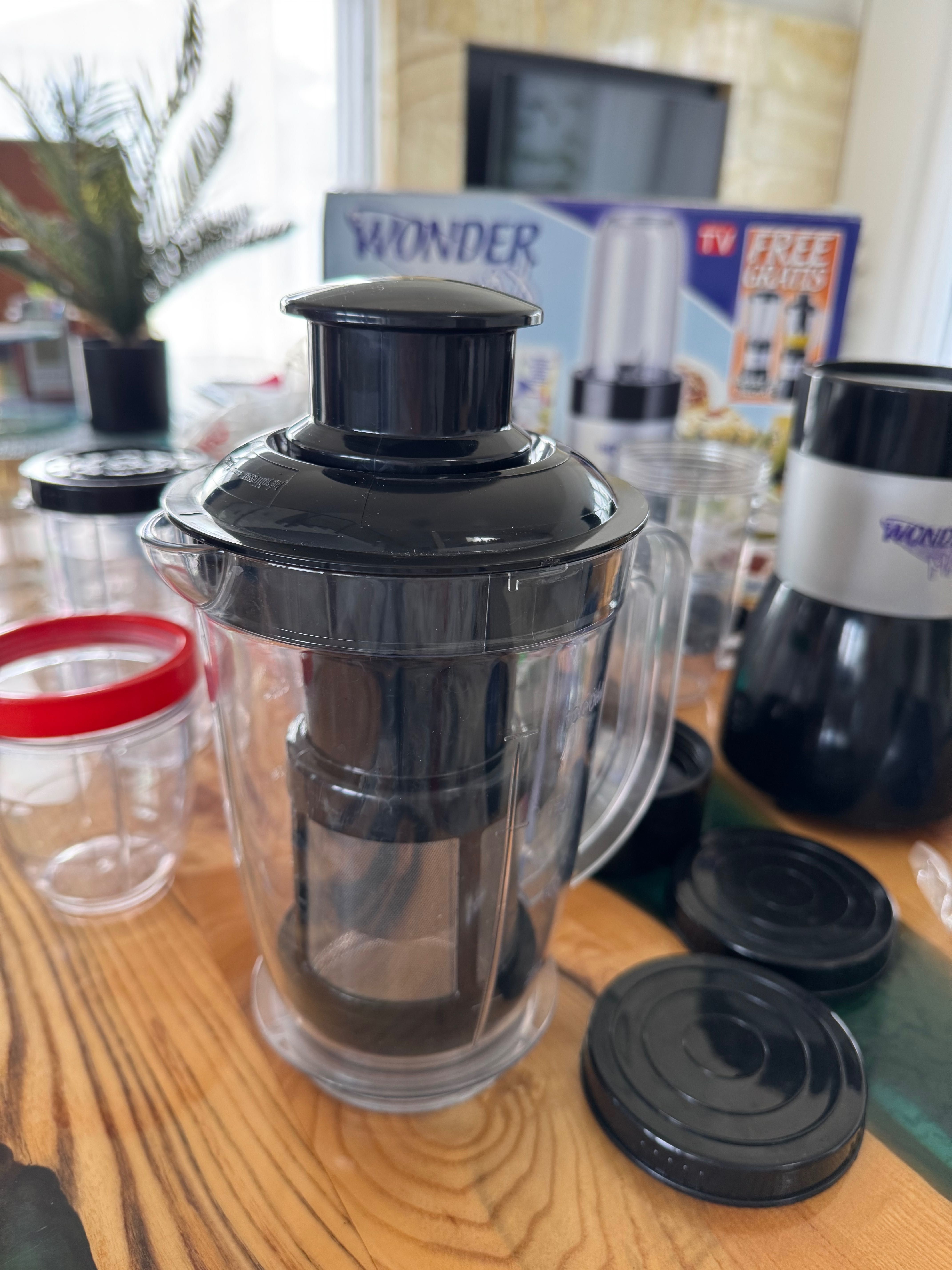 Wonder Max blender kielichowy, rozdrabniacz, sokowirówka