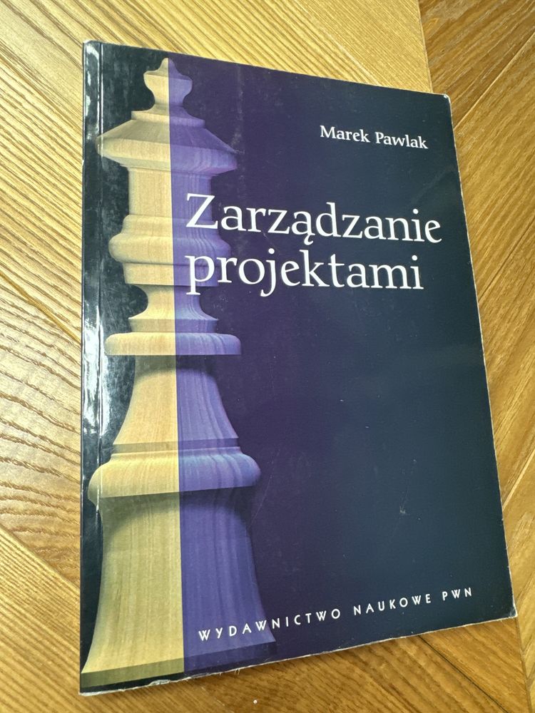 Książka "Zarządzanie projektami" autorstwa Marka Pawlaka