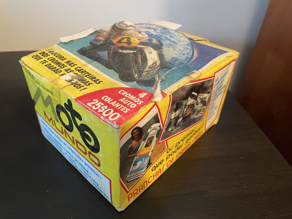 Caixa de cromos Moto Mundo