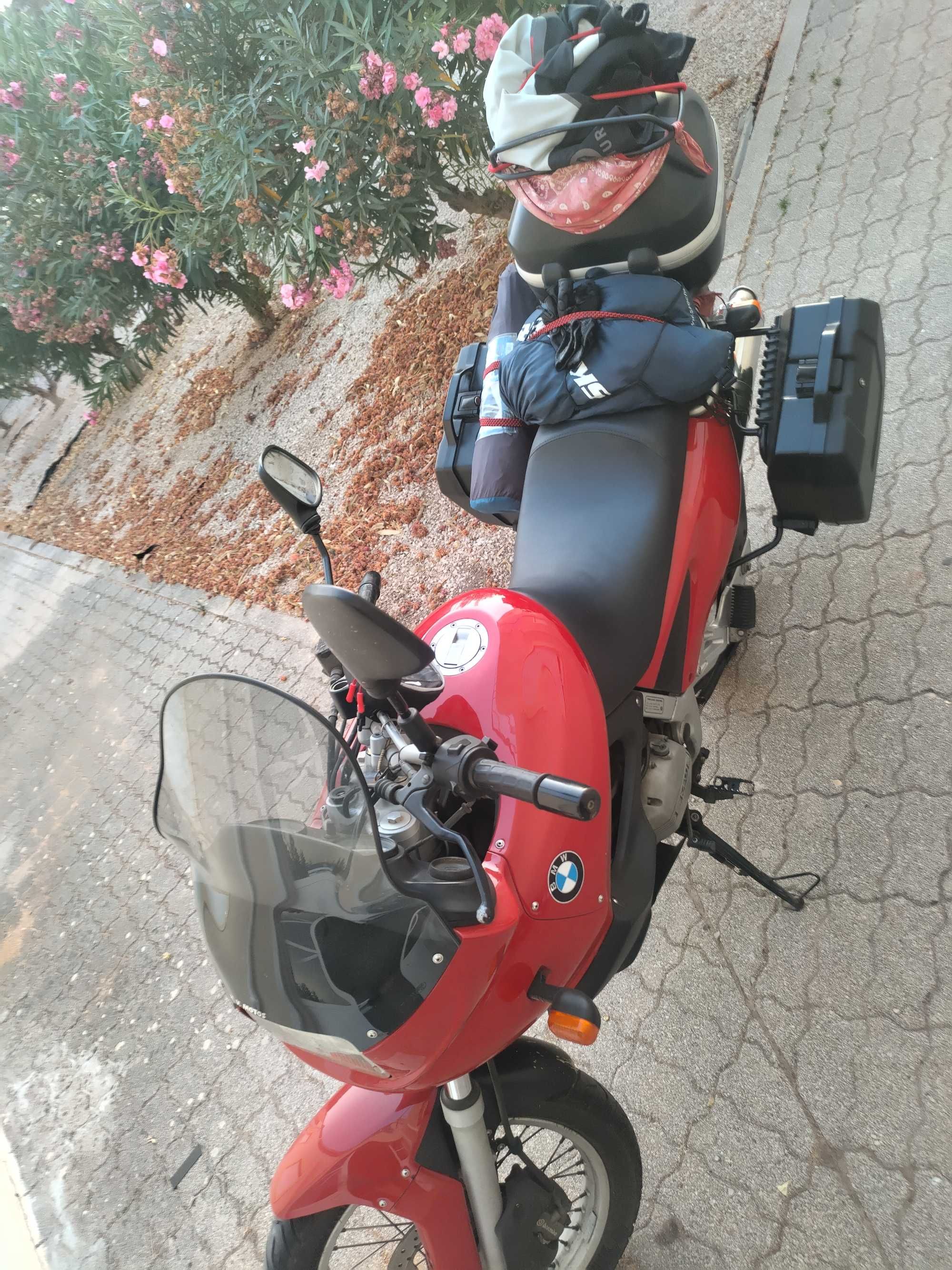 Moto BMW f650 st